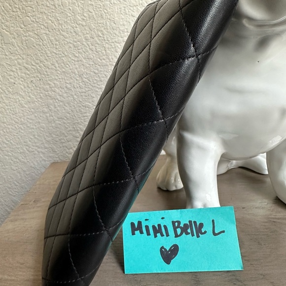 CHANEL ZIP AROUND WALLET LAMBSKIN W/ Silver HW - Picture 3 of 12